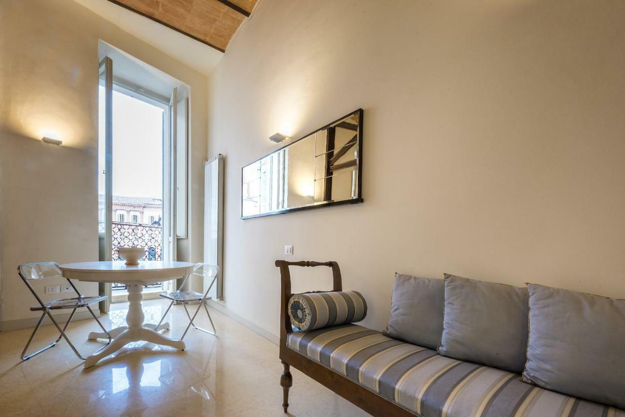 La Residenza In Piazza Grande Apartment Foligno Exterior photo